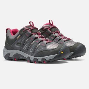 Keen Oakridge Waterproof Trail Hiking Disc Golf Shoe - Only Worn Once